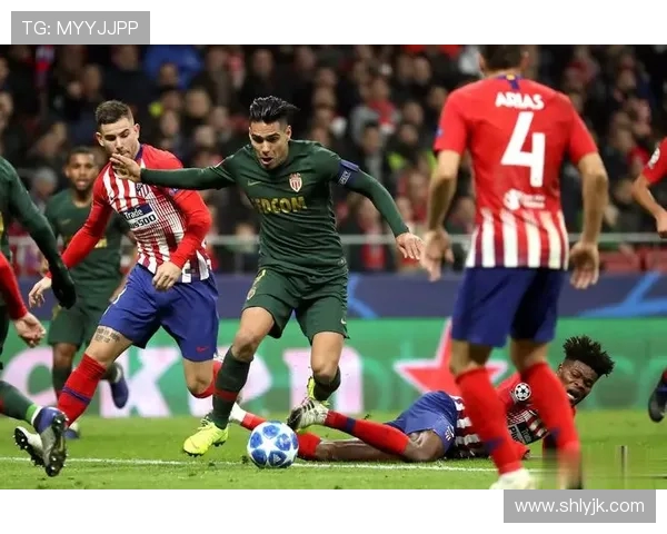 洛里昂迎战隔雅GFCO争夺法乙联赛重要积分之战